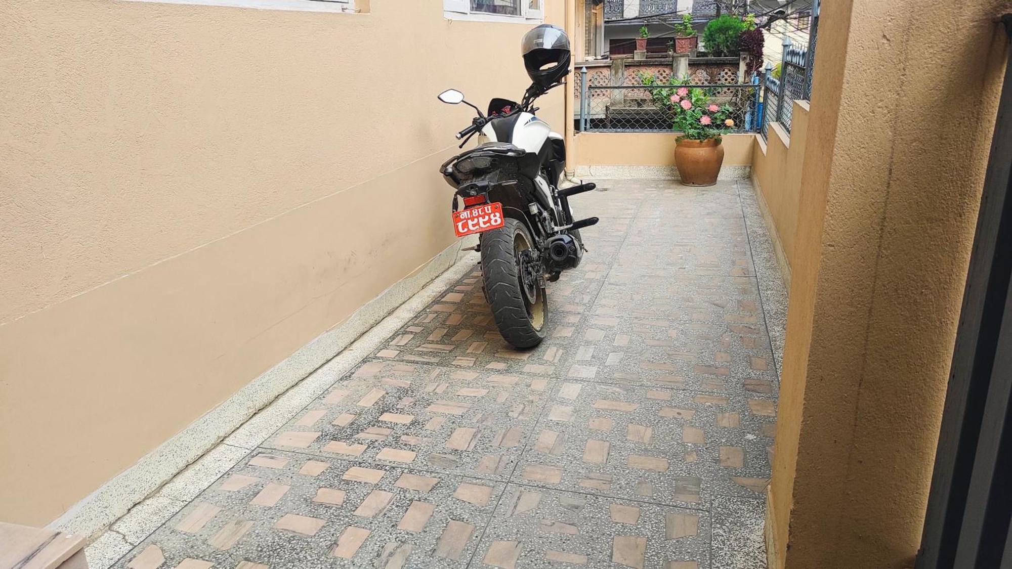 Budget Backpackers Hotel Lalitpur Exteriör bild