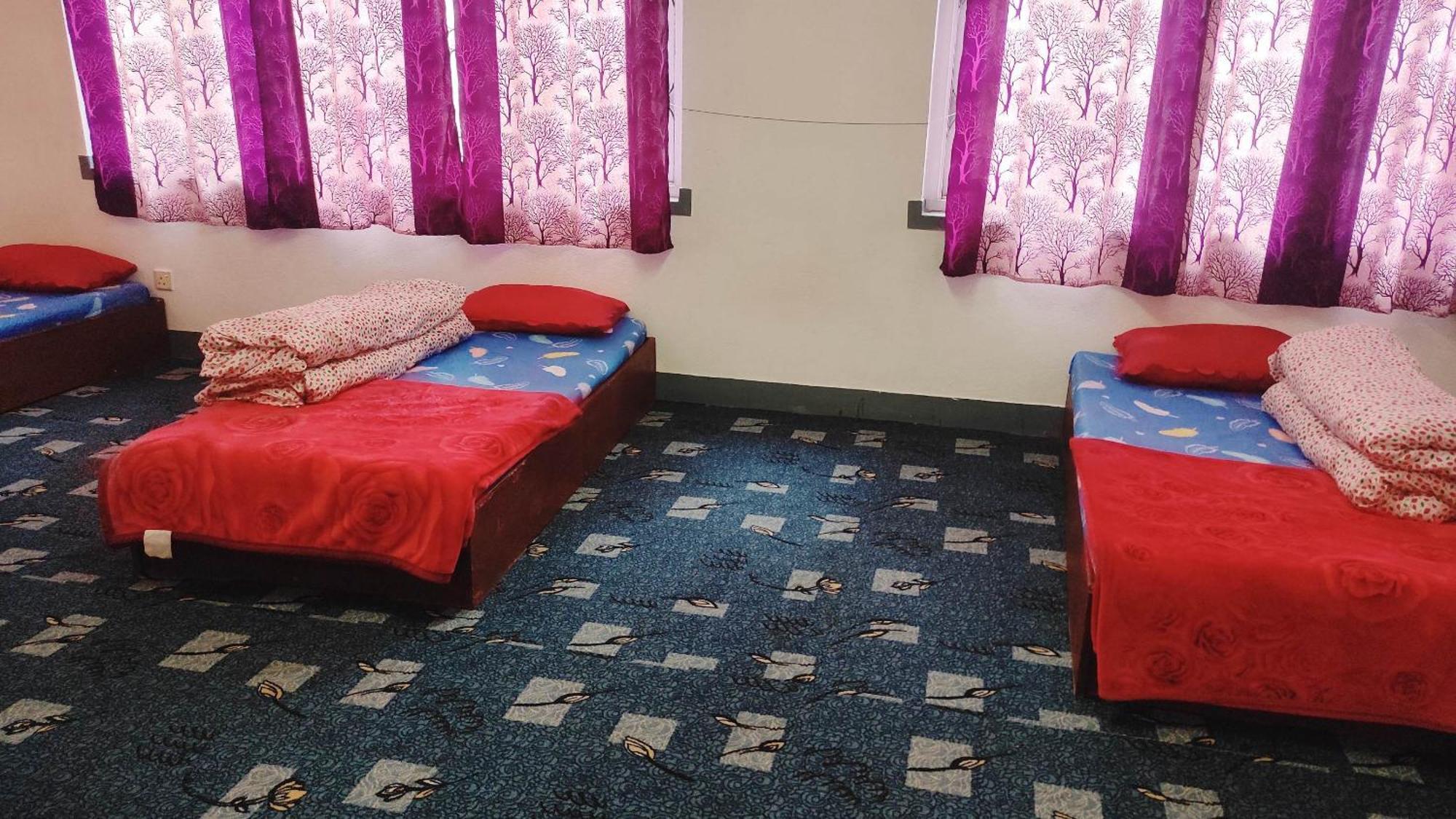 Budget Backpackers Hotel Lalitpur Exteriör bild